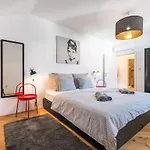 Apartment Marilyn